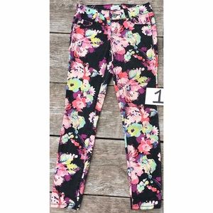 Floral Patterned Pants Sz 1